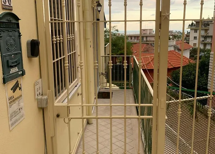 公寓 Aria Di Mare 圣雷默